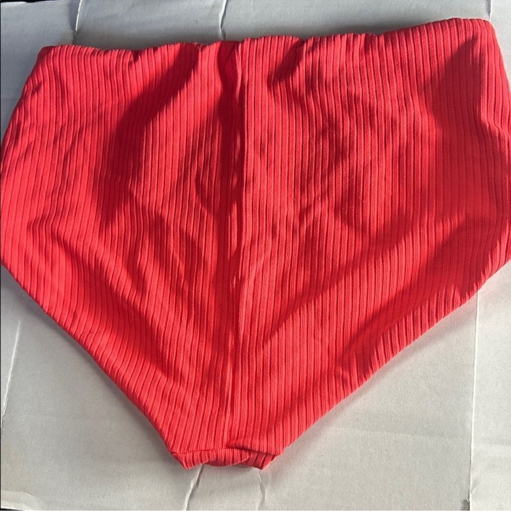NWOT MAAJI High Waist Reversible Bardot Bikini Bottom in Tropical Cayenne Sz L - Picture 5 of 6